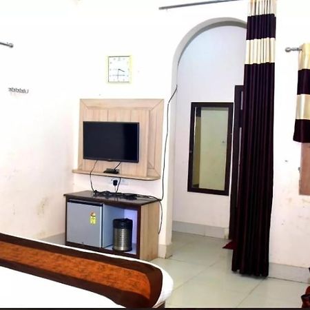 Hotel Soni International Khalilabad Dış mekan fotoğraf
