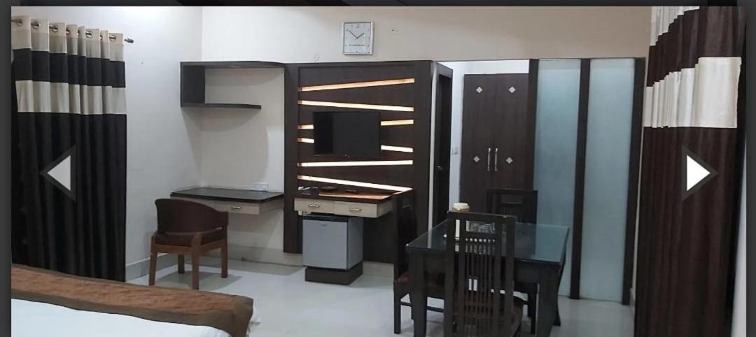 Hotel Soni International Khalilabad Dış mekan fotoğraf