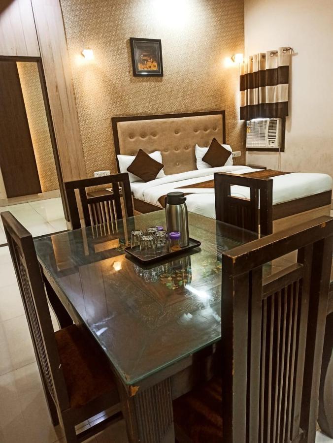 Hotel Soni International Khalilabad Dış mekan fotoğraf